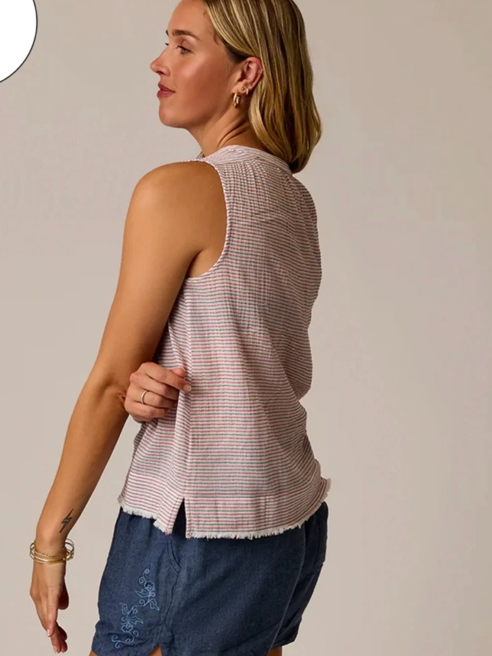 NWT Carve designs Size: M DYLAN TANK Relaxed Fit Tank color: green striped tank - Picture 3 of 15